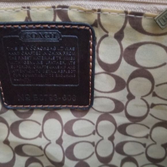 Coach purse - Picture 3 of 3